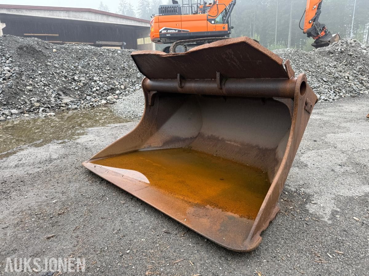 2016 SMP Pusseskuff 1400L med S70 feste