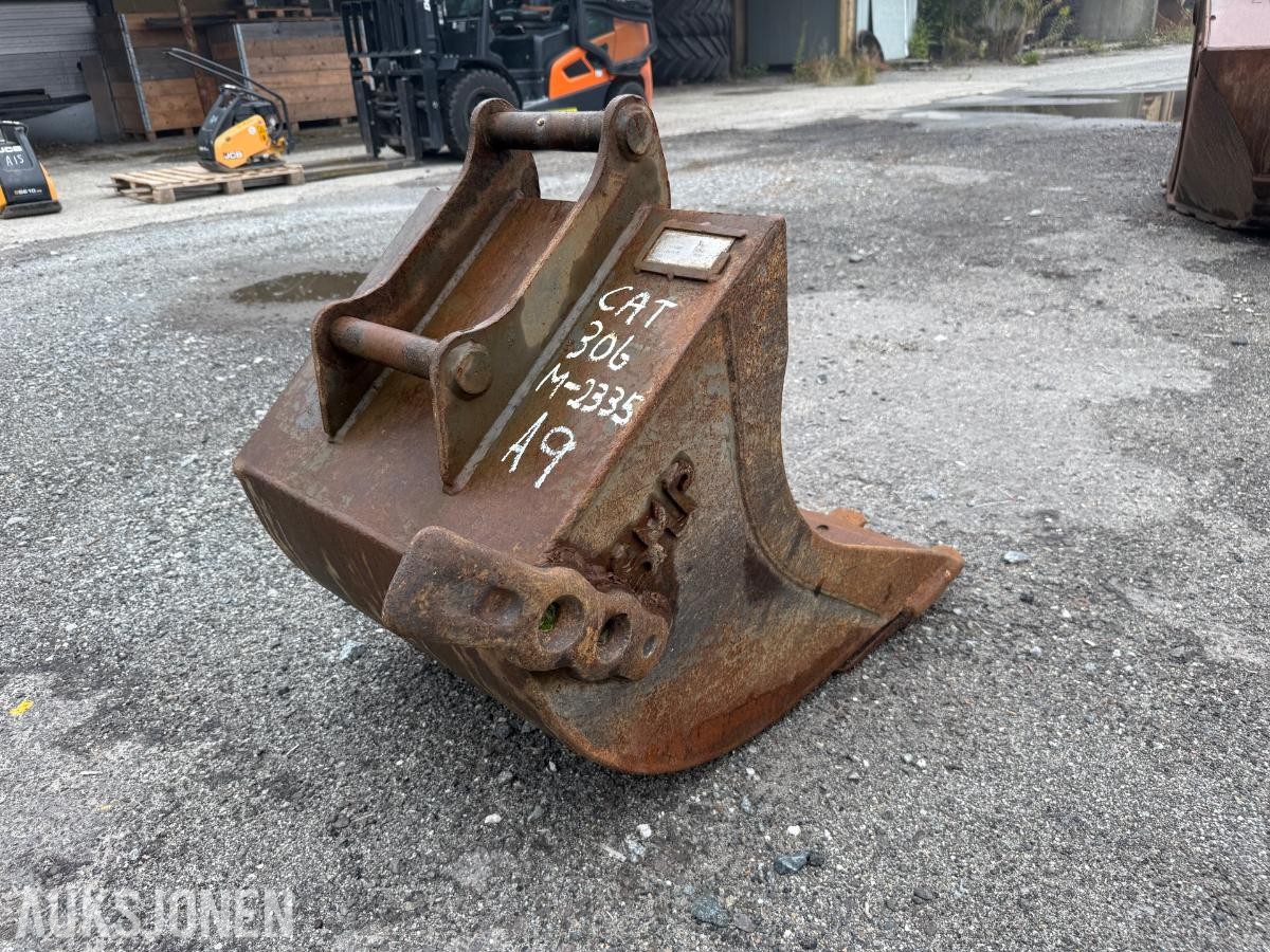 2011 Graveskuff SMP 165L m/S-40 feste