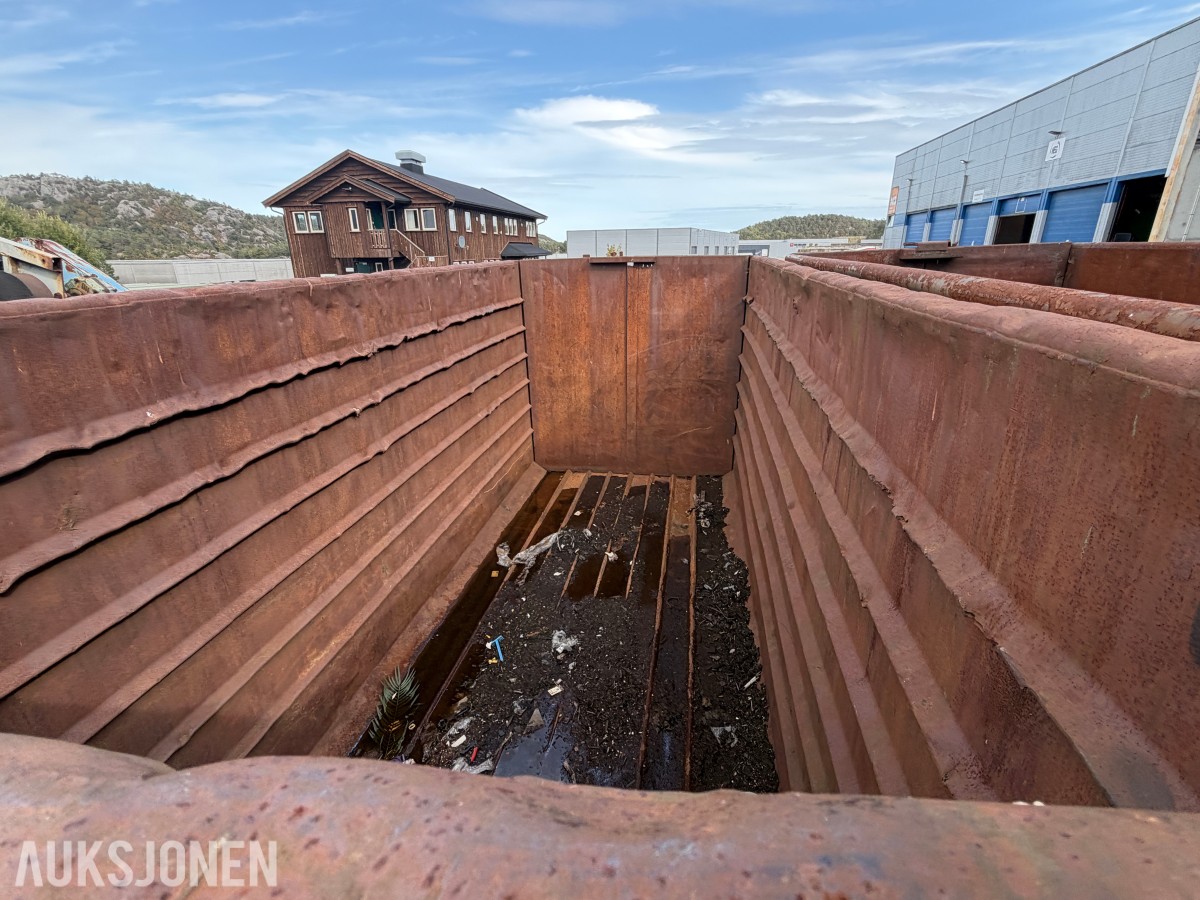 KROKCONTAINER - ÅPEN TOPP – REPARASJONSOBJEKT