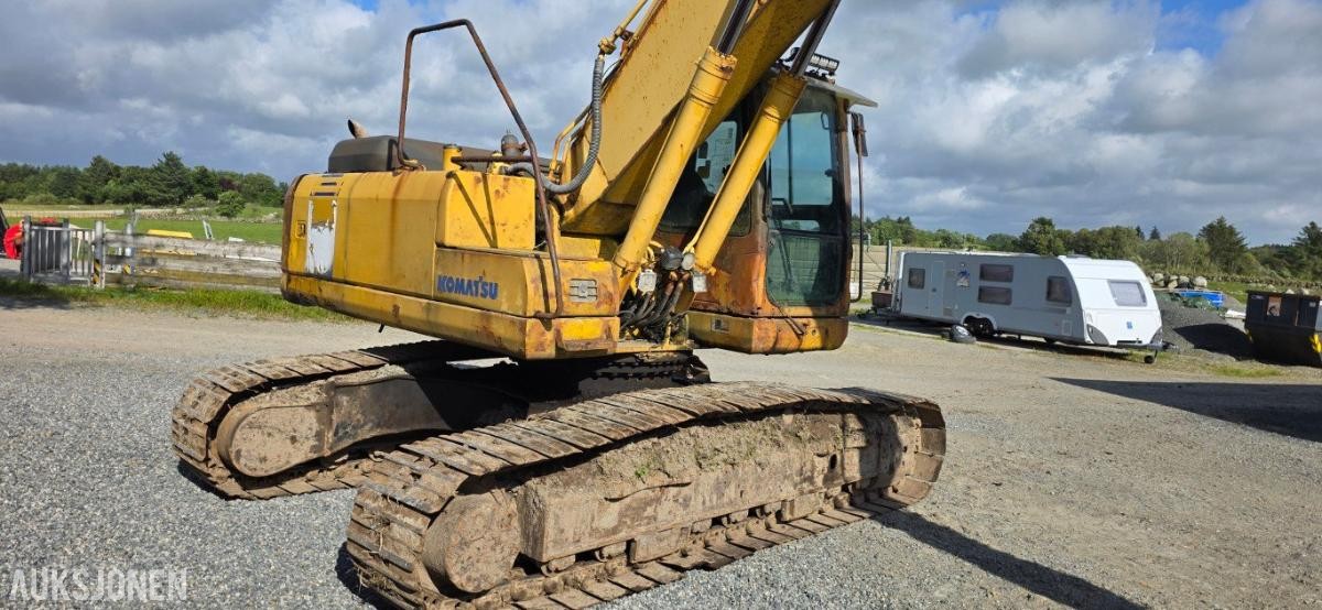 2002 Komatsu PC210LC-7