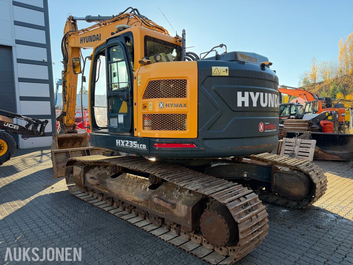 2018 Hyundai 235 LC-9A m/Doserblad 6463 t