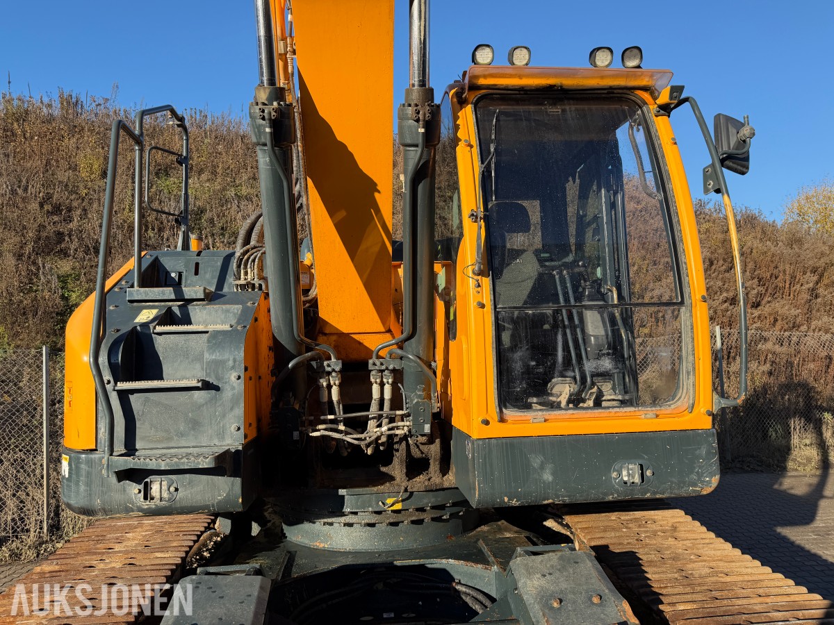 2018 Hyundai 235 LC-9A m/Doserblad 6463 t