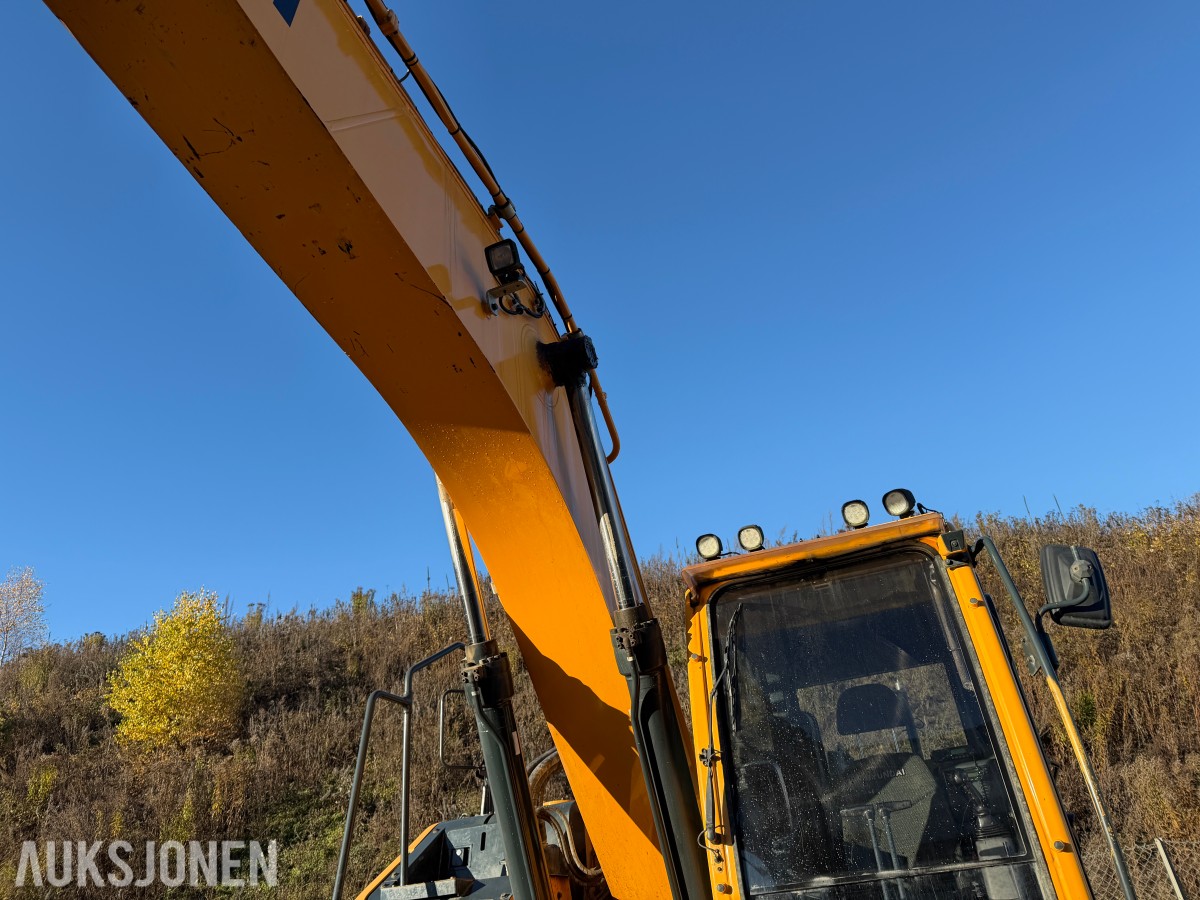 2018 Hyundai 235 LC-9A m/Doserblad 6463 t