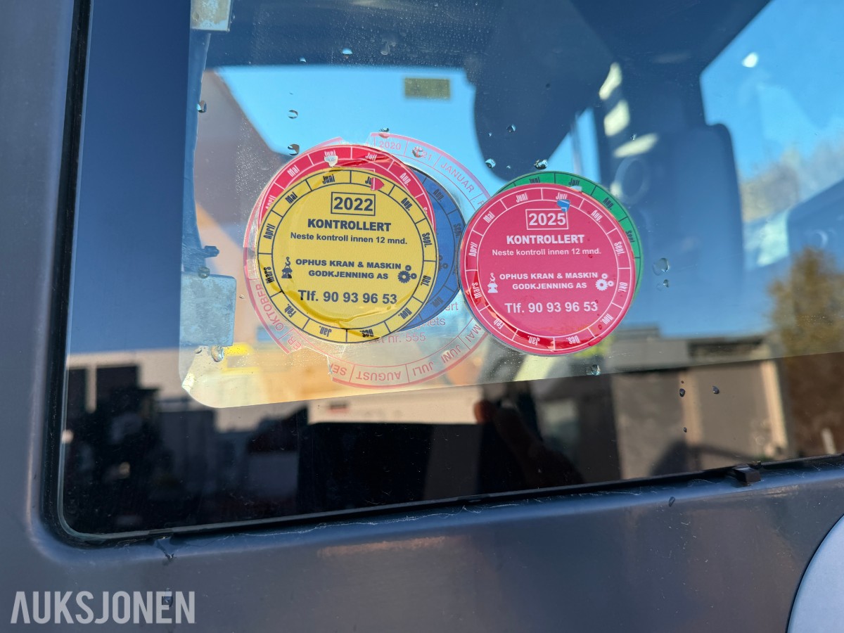 2018 Hyundai 235 LC-9A m/Doserblad 6463 t