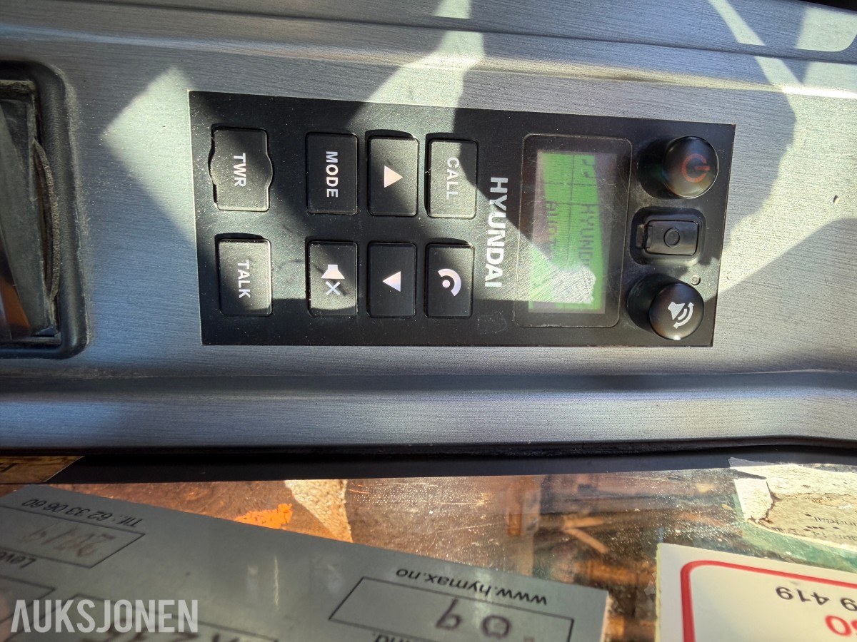 2018 Hyundai 235 LC-9A m/Doserblad 6463 t