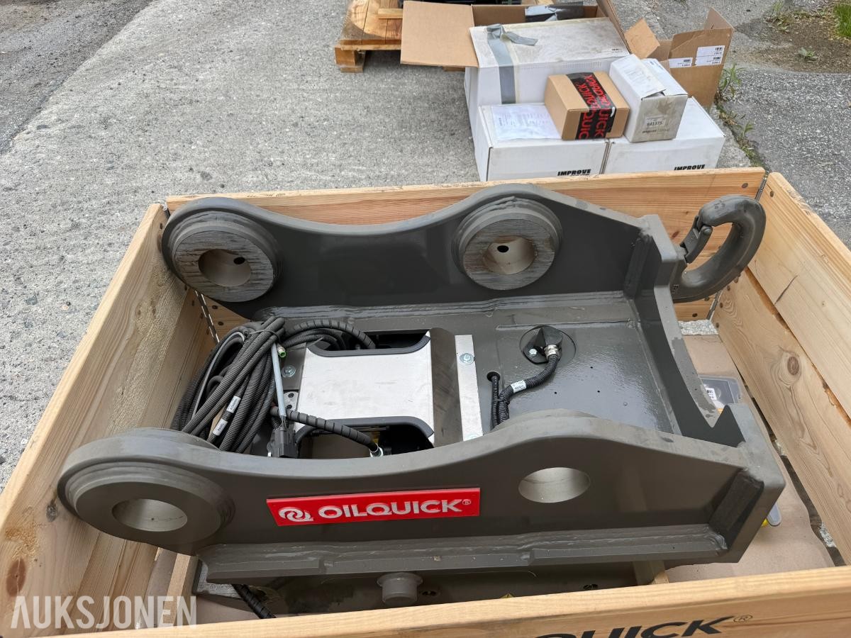 OilQuick OQ80 hydraulisk hurtigfeste med kontrollsystem – ubrukt