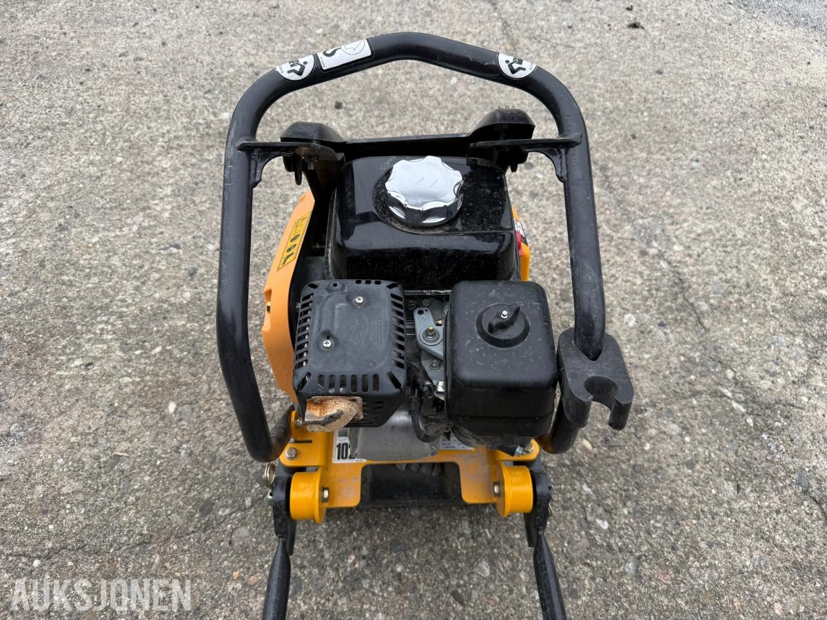 2025 JCB SE.10-35 vibroplate.