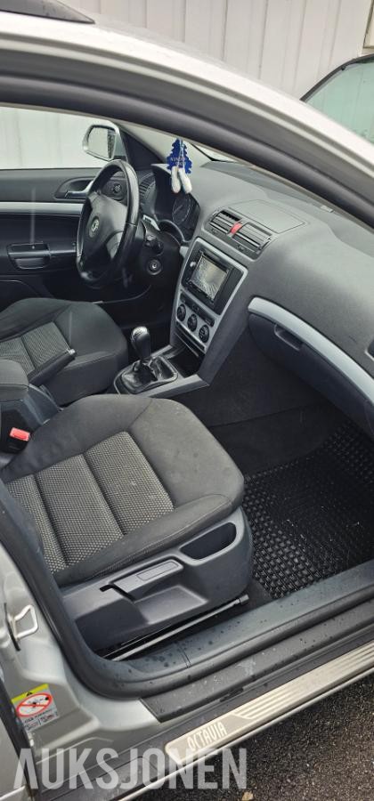 2008 Skoda Octavia 1.9 105hk Manuell 200 625 km