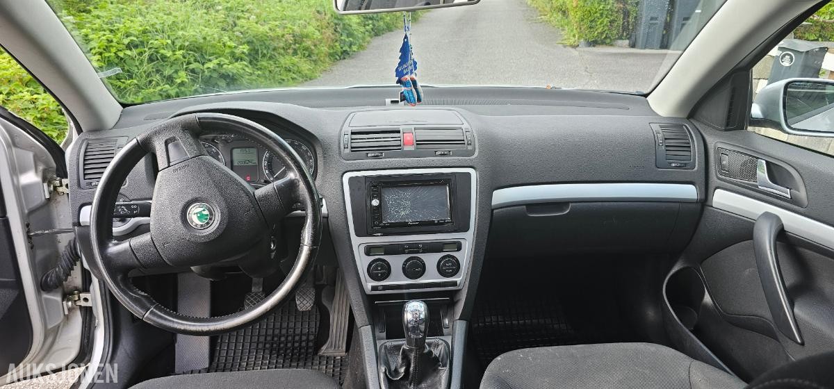 2008 Skoda Octavia 1.9 105hk Manuell 200 625 km