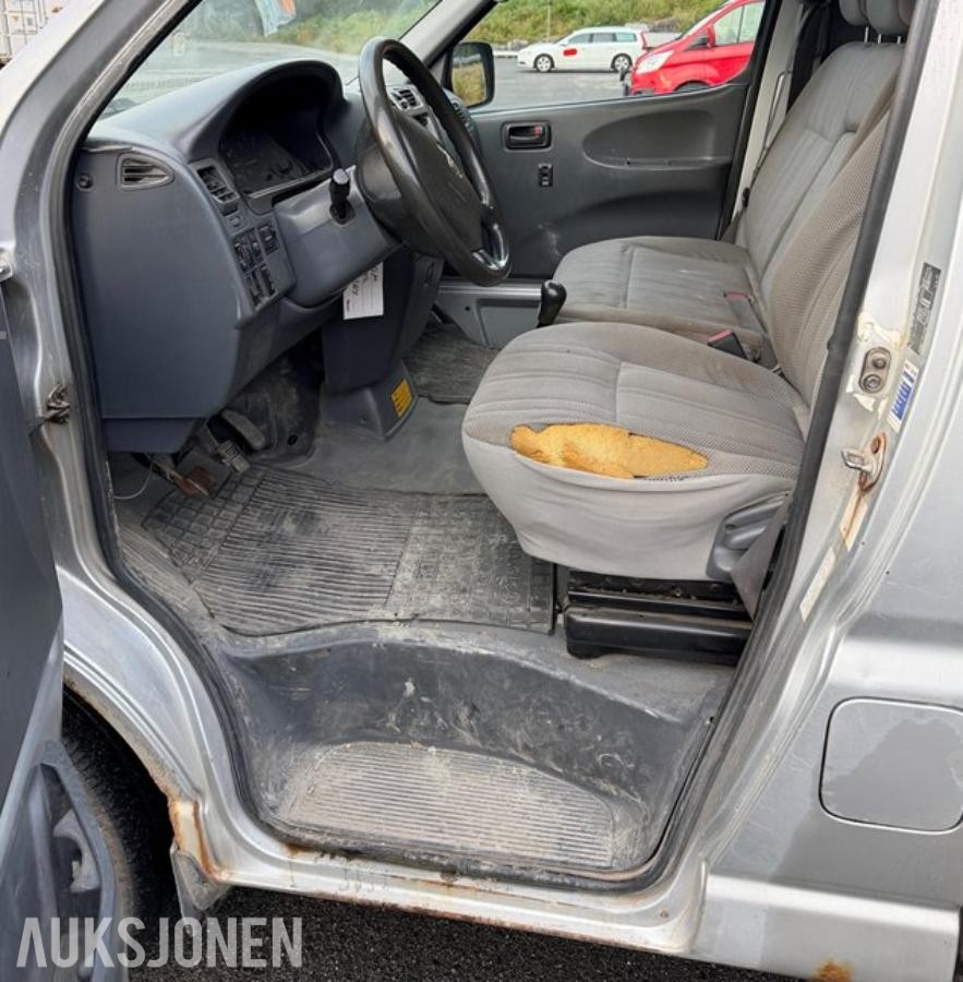 2008 Toyota HiAce 2.5 Diesel 117hk 4WD Selges med mangellapp