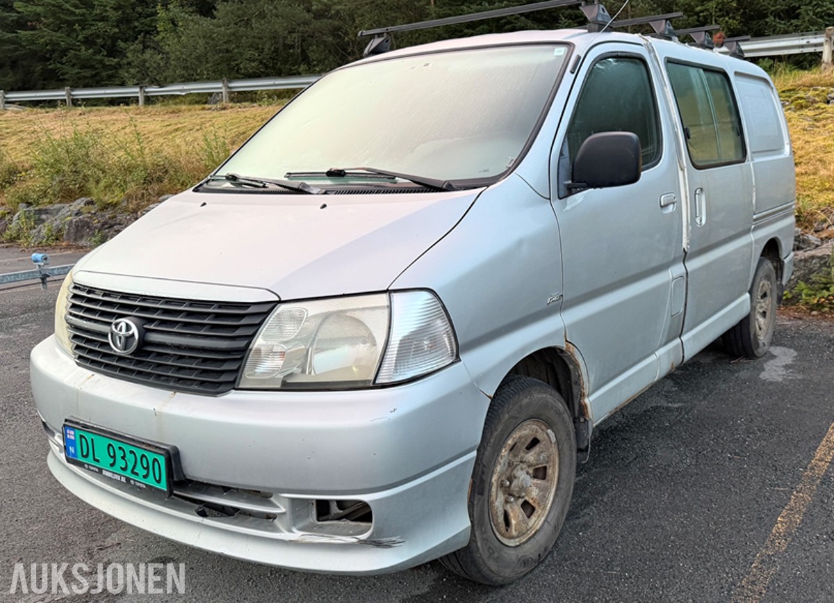 2008 Toyota HiAce 2.5 Diesel 117hk 4WD Selges med mangellapp