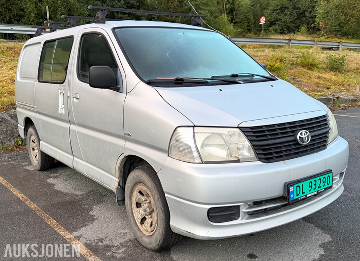 2008 Toyota HiAce 2.5 Diesel 117hk 4WD Selges med mangellapp