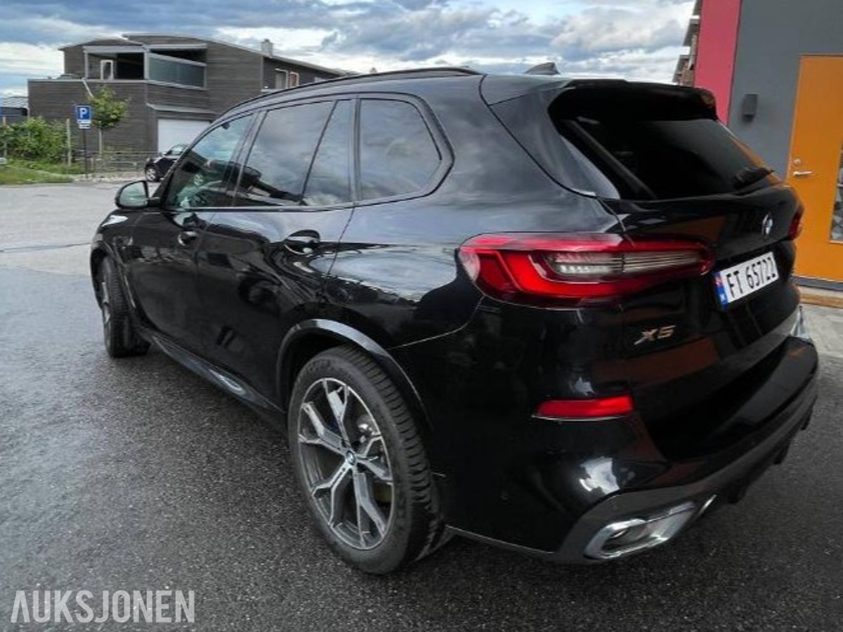 2019 BMW X5 xDrive45e 95 600km