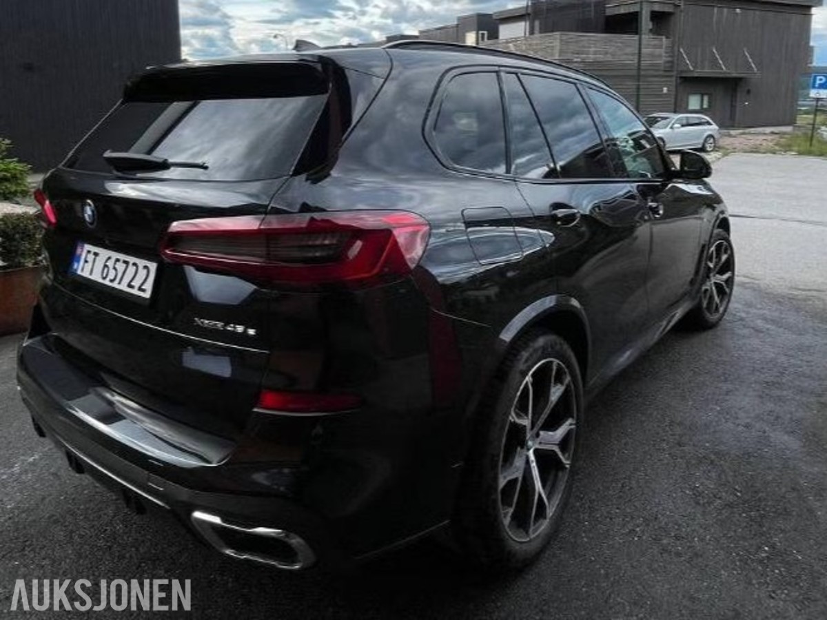 2019 BMW X5 xDrive45e 95 600km