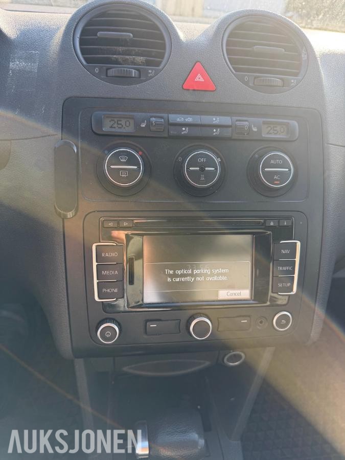 2010 Volkswagen, CADDY MAXI 1.9-105 D, AC, AUTOMAT,P-SENSOR, HENGERFESTE 209789km