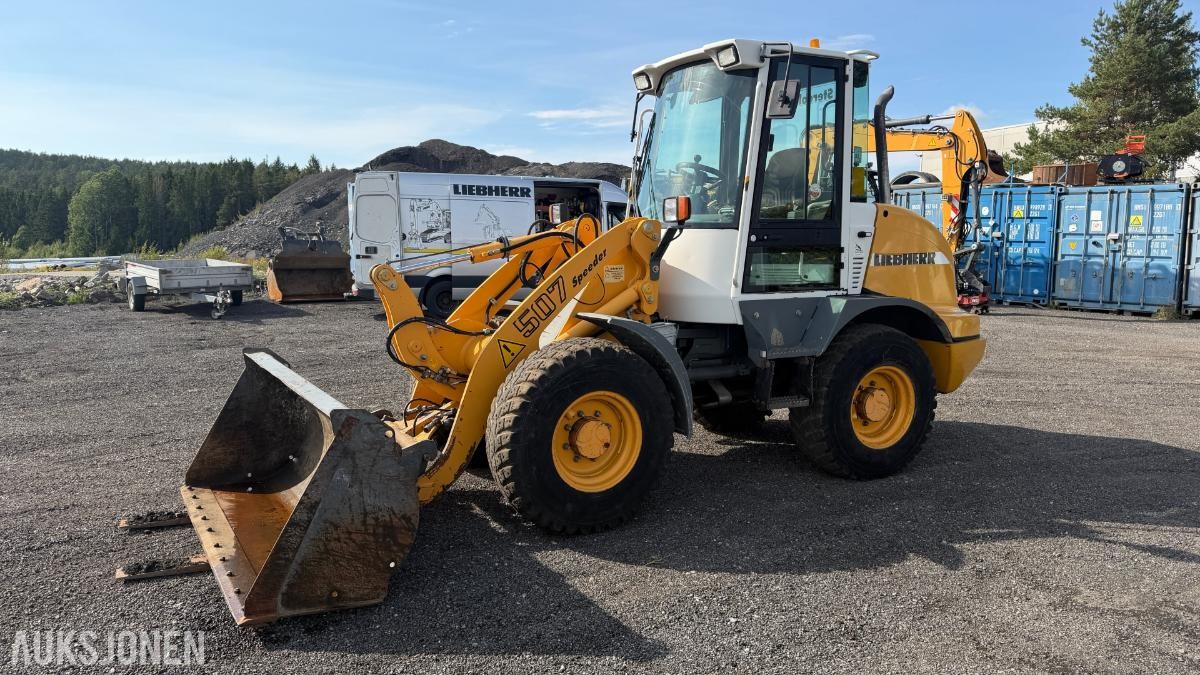 2005 Liebherr L507 Speeder Stereolader hjullaster – Pallegafler – Skuffe