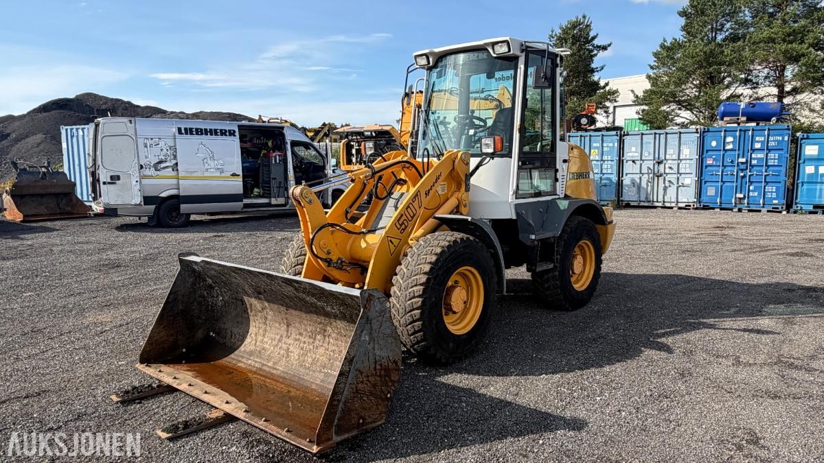 2005 Liebherr L507 Speeder Stereolader hjullaster – Pallegafler – Skuffe