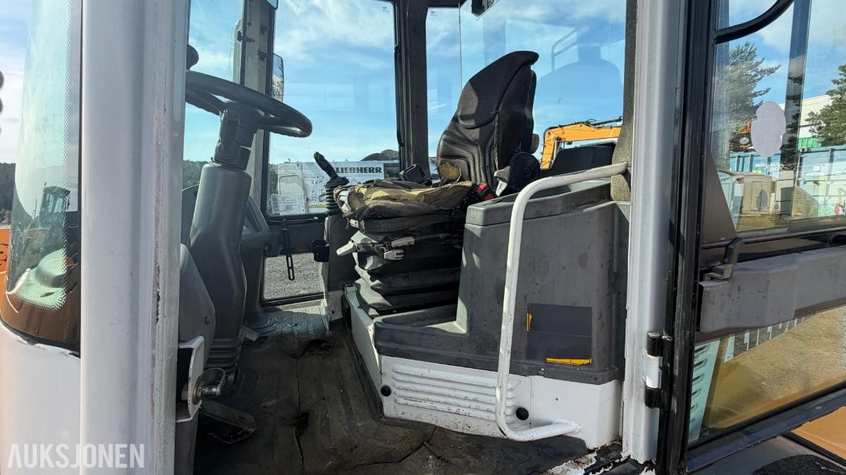 2005 Liebherr L507 Speeder Stereolader hjullaster – Pallegafler – Skuffe