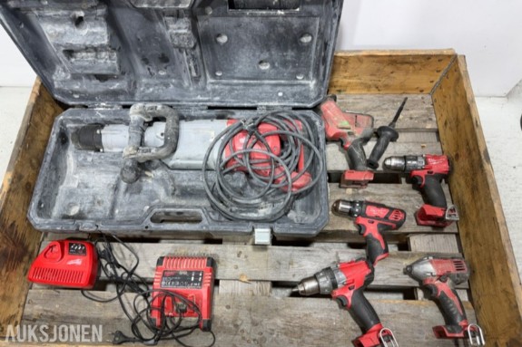 Parti Milwaukee elektroverktøy – M18/M12, bor-/skrutrekkere, slagskrutrekker, tigersag og ladere