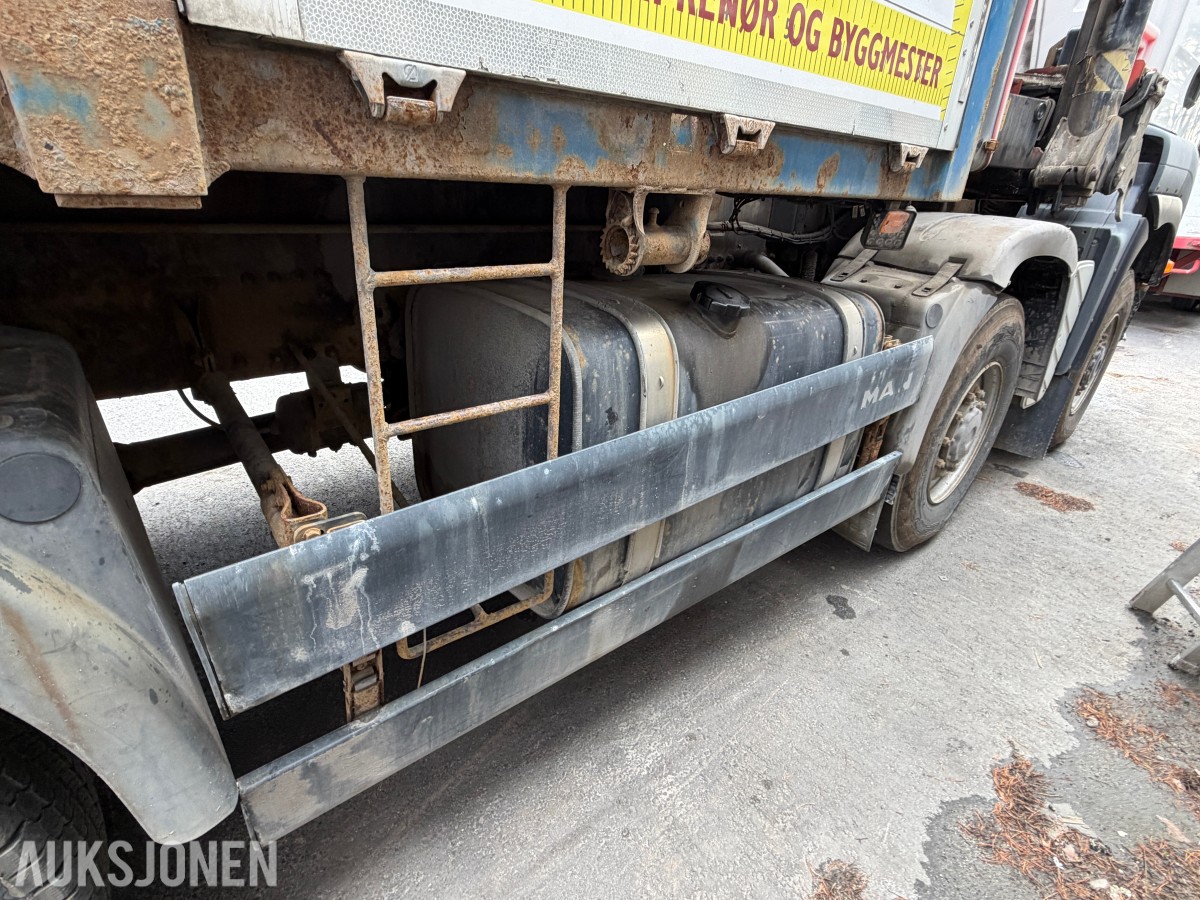 2008 MAN TGA 41.480 8X6 BB kranbil med Palfinger PK72002