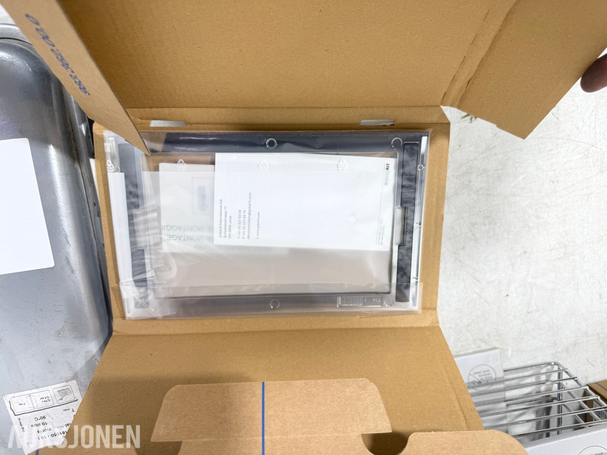 Parti baderomsutstyr – Geberit, Smedbo, Tiger, Tapwell og Vaillant