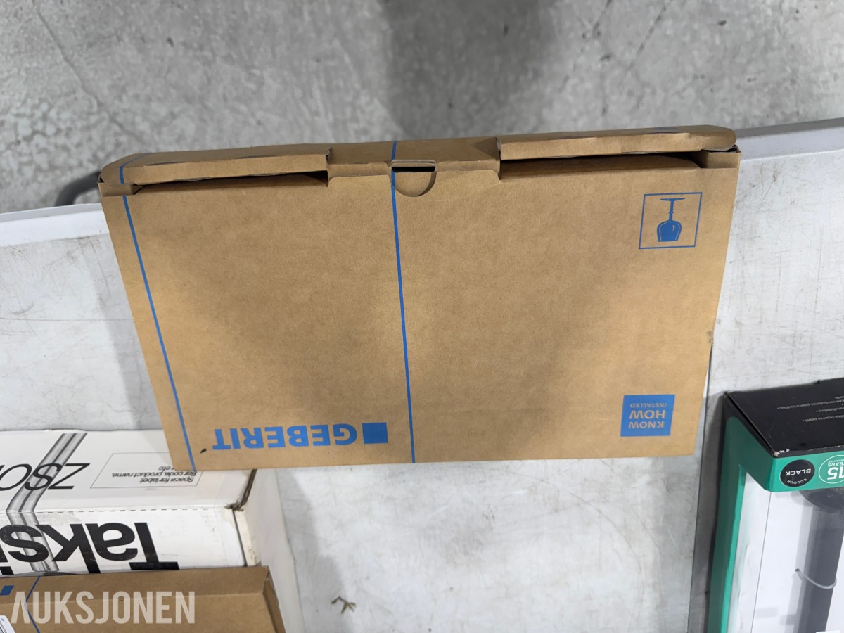 Parti baderomsutstyr – Geberit, Smedbo, Tiger, Tapwell og Vaillant