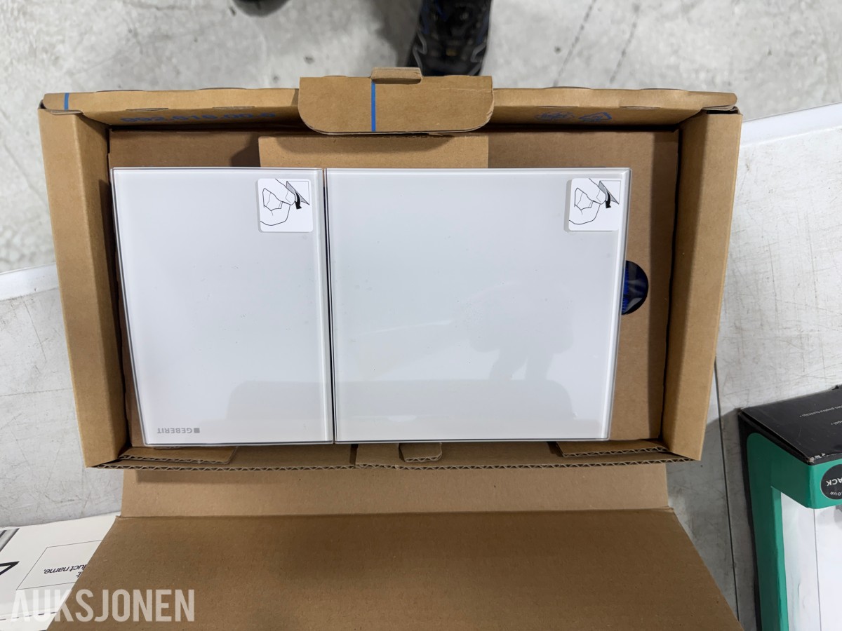 Parti baderomsutstyr – Geberit, Smedbo, Tiger, Tapwell og Vaillant
