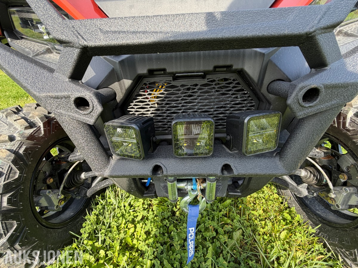 2025 Polaris Sportsman Xp 1000 S / Kun gått 27 mil! / Brøyteskjær, vinsj og hengerfeste