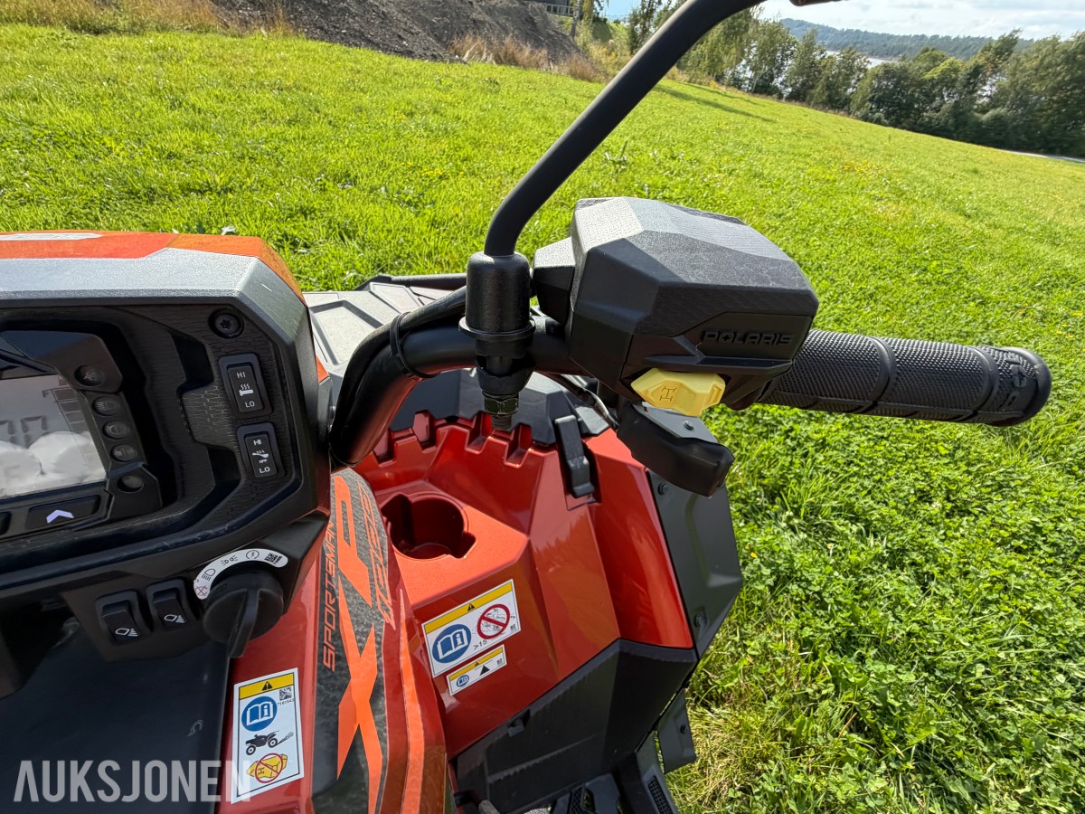 2025 Polaris Sportsman Xp 1000 S / Kun gått 27 mil! / Brøyteskjær, vinsj og hengerfeste