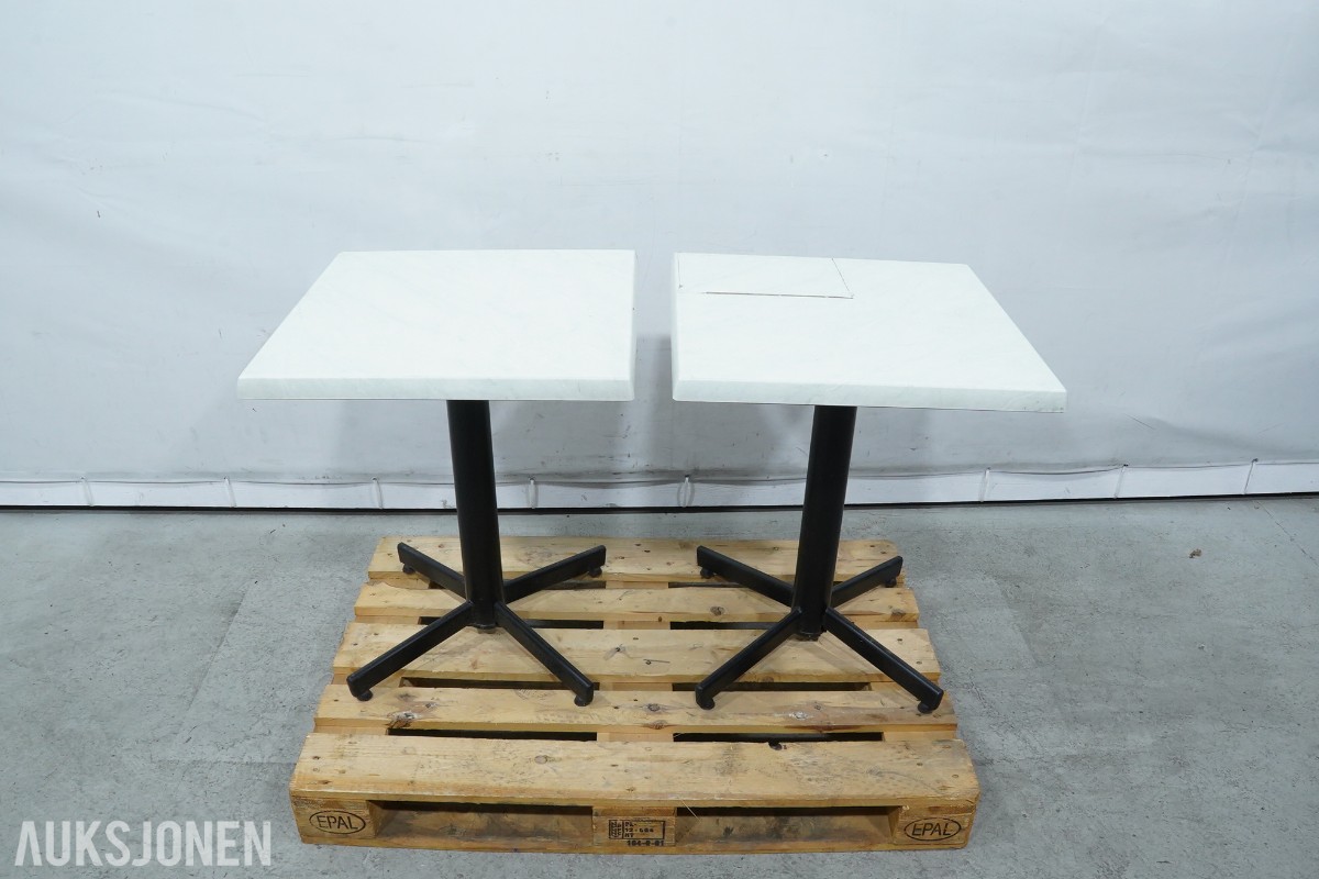 6 StableTable bord og 6 krakker