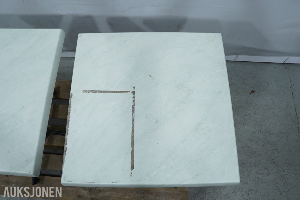 6 StableTable bord og 6 krakker