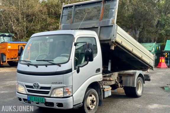 2011 Toyota Dyna 3.0-136 D tippbil - Eu-godkjent til 08/27 - Km: 220121