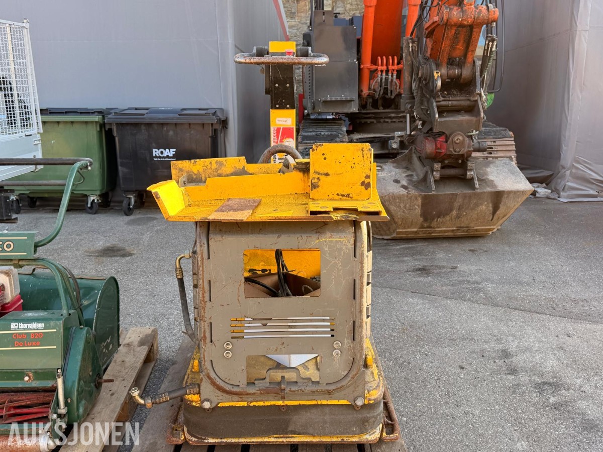2009 Wacker Neuson DPU 100-70 Vibroplate – rep.objekt