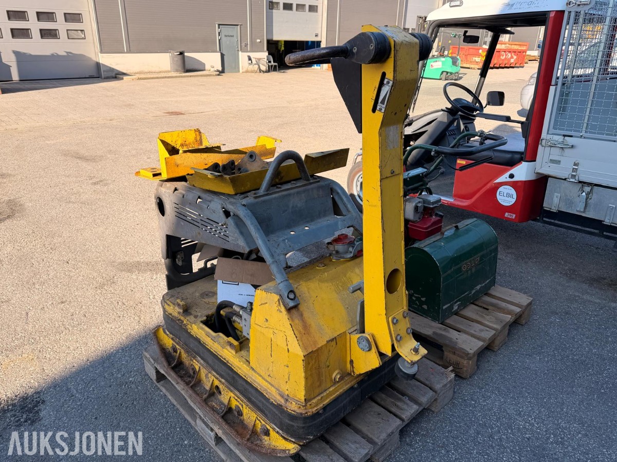 2009 Wacker Neuson DPU 100-70 Vibroplate – rep.objekt