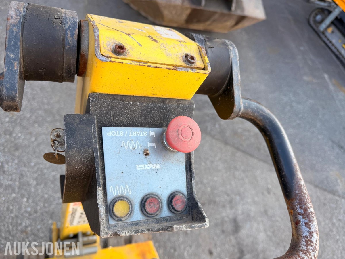 2009 Wacker Neuson DPU 100-70 Vibroplate – rep.objekt