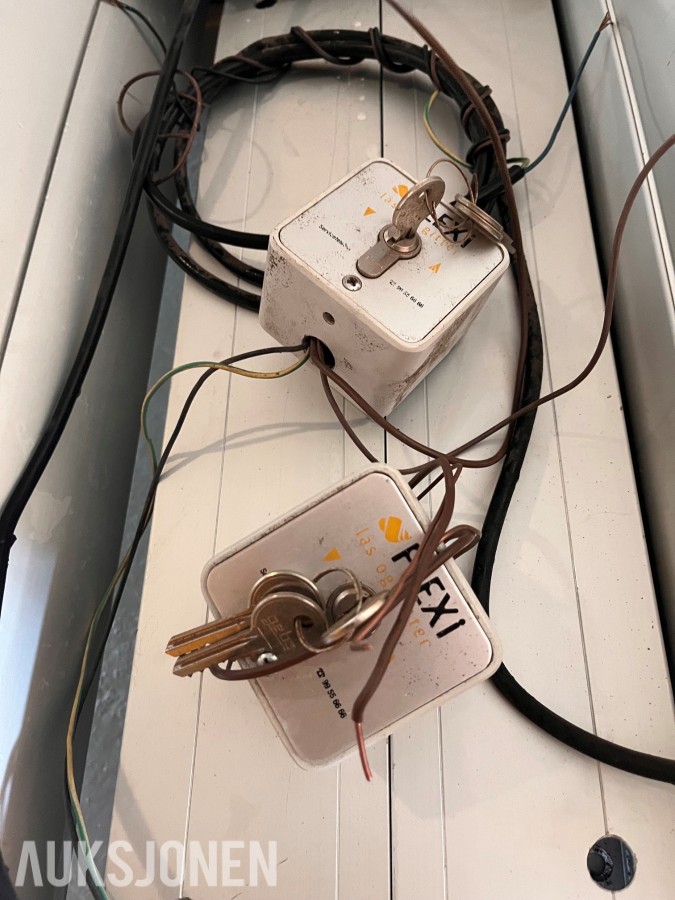 Rulleport Elektrisk / Aluminium / Ca. B260 x H307