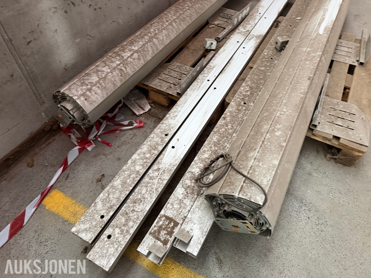 Rulleport Elektrisk / Aluminium / Ca. B260 x H307