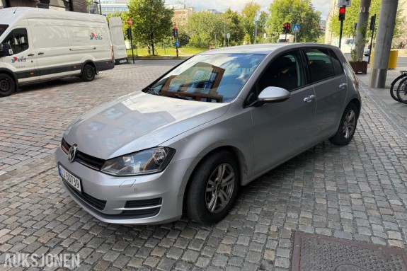 2016 Volkswagen, GOLF 1.2-86, 203764km P-SENSOR