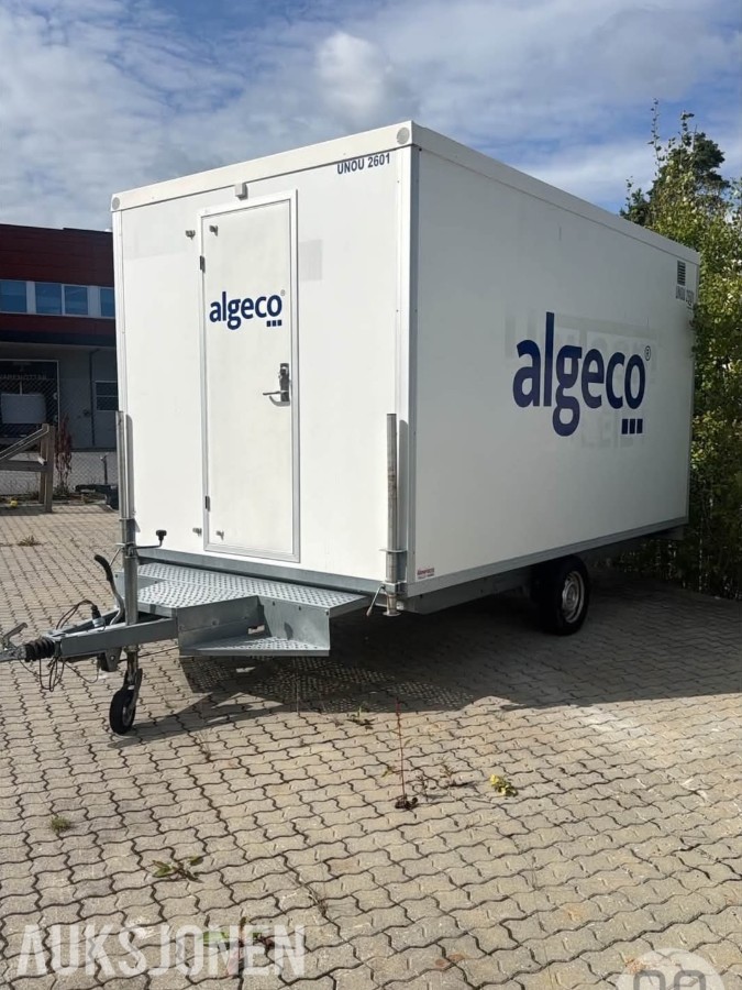 Algeco 1-dørs spisebrakke for 6 personer