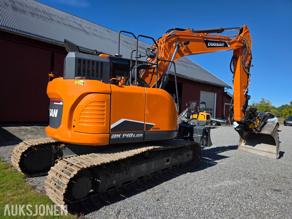 2022 Doosan DX140LCR-7 beltegraver 3235 timer-Engcon tiltrotator-sentralsmøring-gullavtale