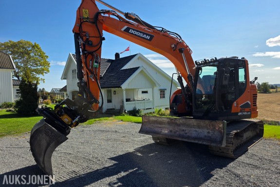2022 Doosan DX140LCR-7 beltegraver 3235 timer-Engcon tiltrotator-sentralsmøring-gullavtale