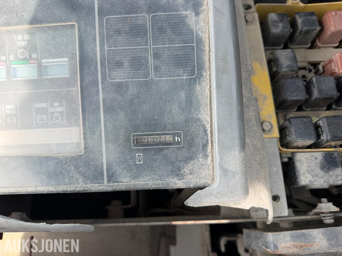 1994 Komatsu WA470-3H Hjullaster med skuffe - 10604 timer