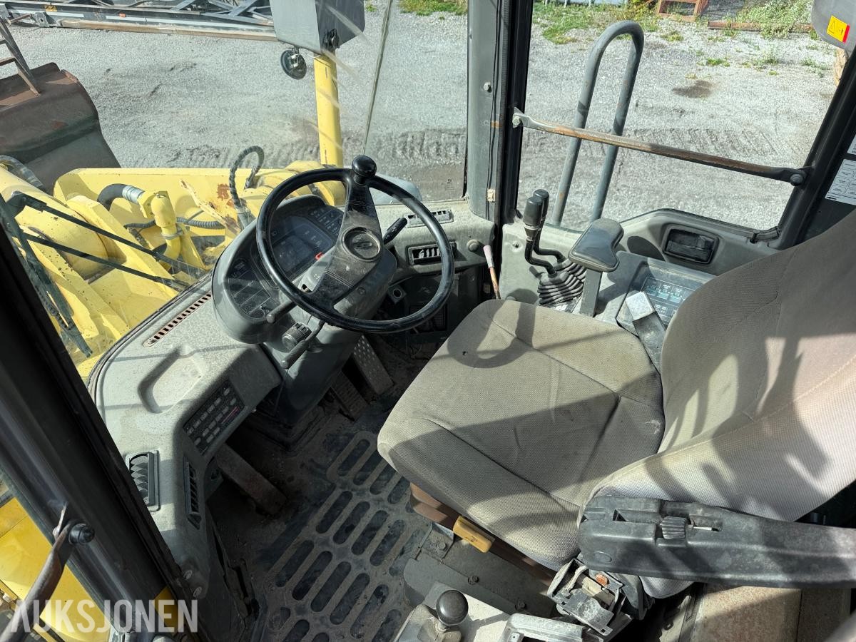 1994 Komatsu WA470-3H Hjullaster med skuffe - 10604 timer