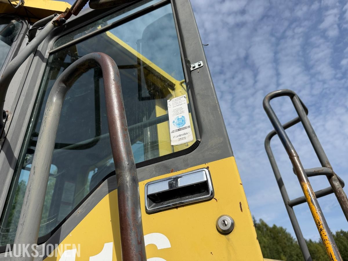 1994 Komatsu WA470-3H Hjullaster med skuffe - 10604 timer