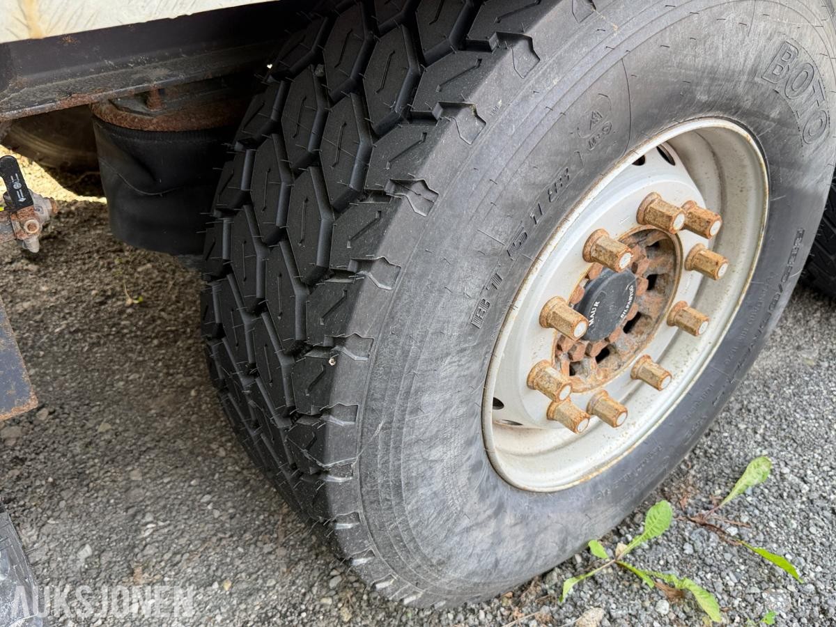 2019 Maur Bilpåbygg TRIPPELKJERRE - EU-godkjent - Nye dekk