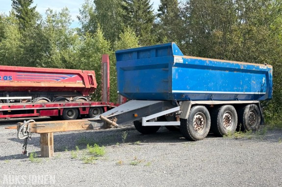 2019 Maur Bilpåbygg TRIPPELKJERRE - EU-godkjent - Nye dekk