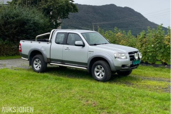 2008 Ford Ranger 2.5 Diesel 143hk AWD Hengerfeste, Kupevarmer, Reparasjonsobjekt