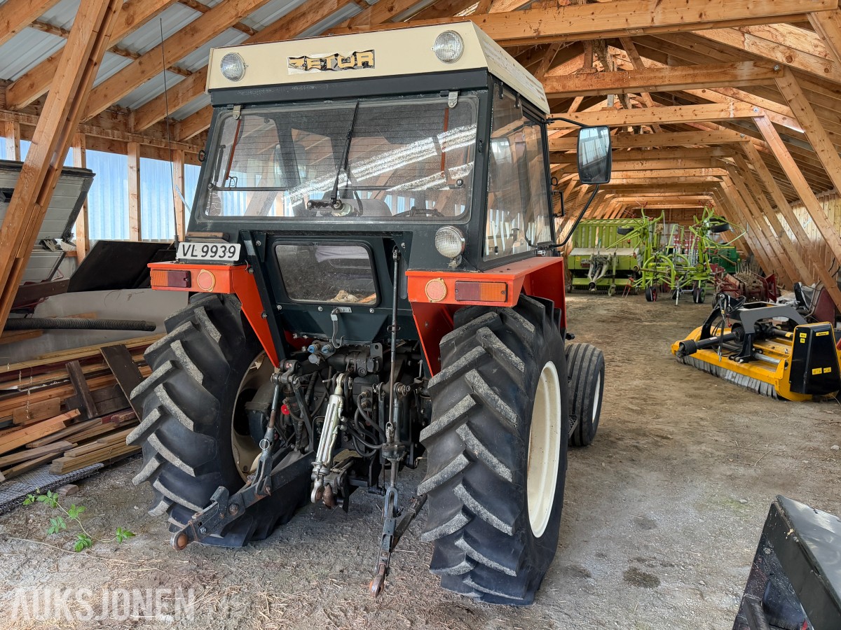 1988 Zetor 7211 traktor