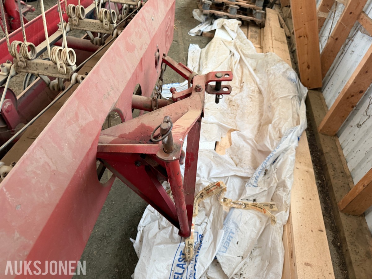2005 PZ 2400 Siderive