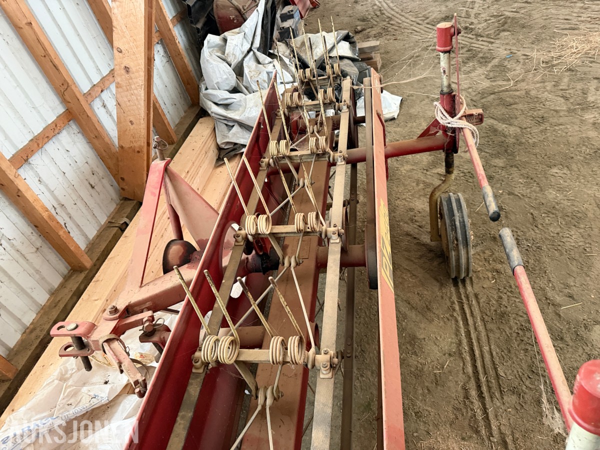 2005 PZ 2400 Siderive